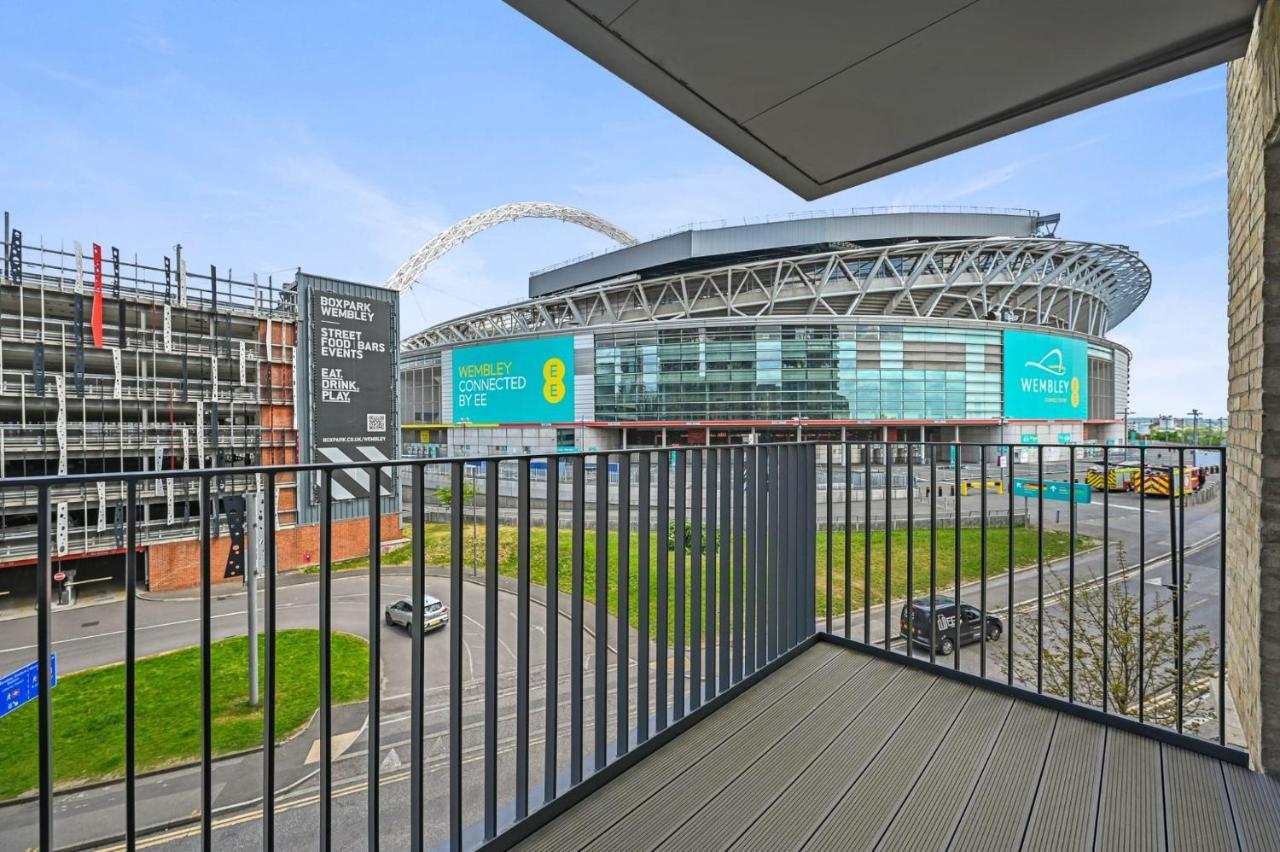 Modern And Chic Apartments At Ferrum Near Wembley Park Лондон Екстериор снимка