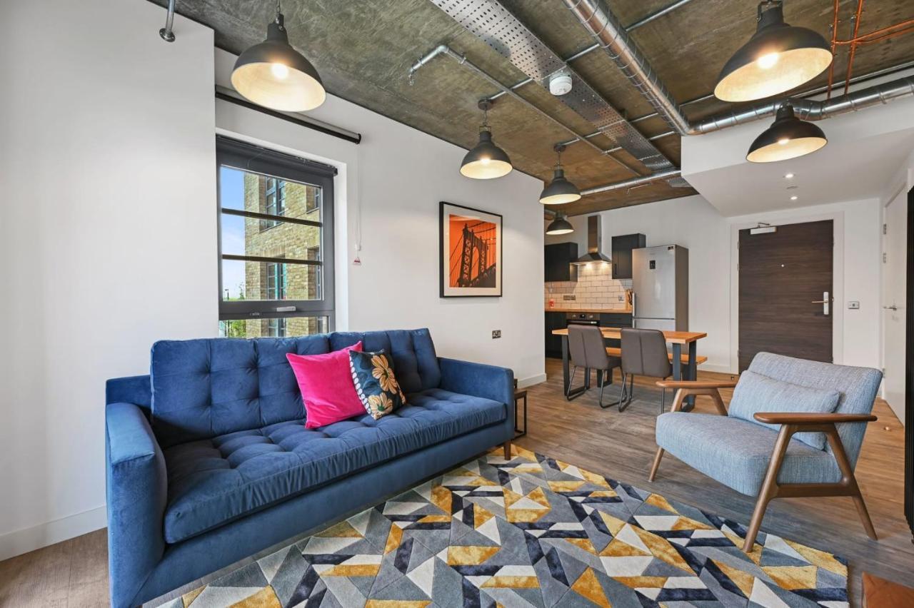 Modern And Chic Apartments At Ferrum Near Wembley Park Лондон Екстериор снимка