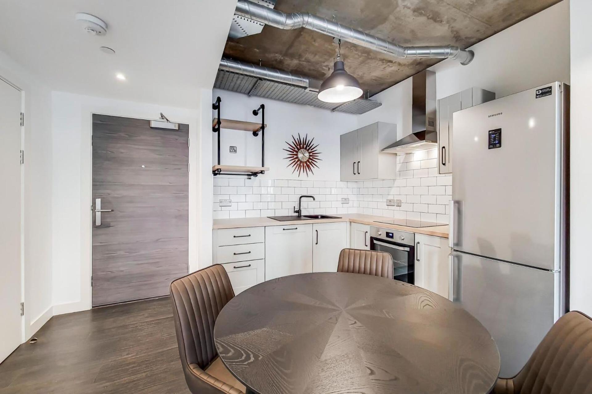 Modern And Chic Apartments At Ferrum Near Wembley Park Лондон Екстериор снимка