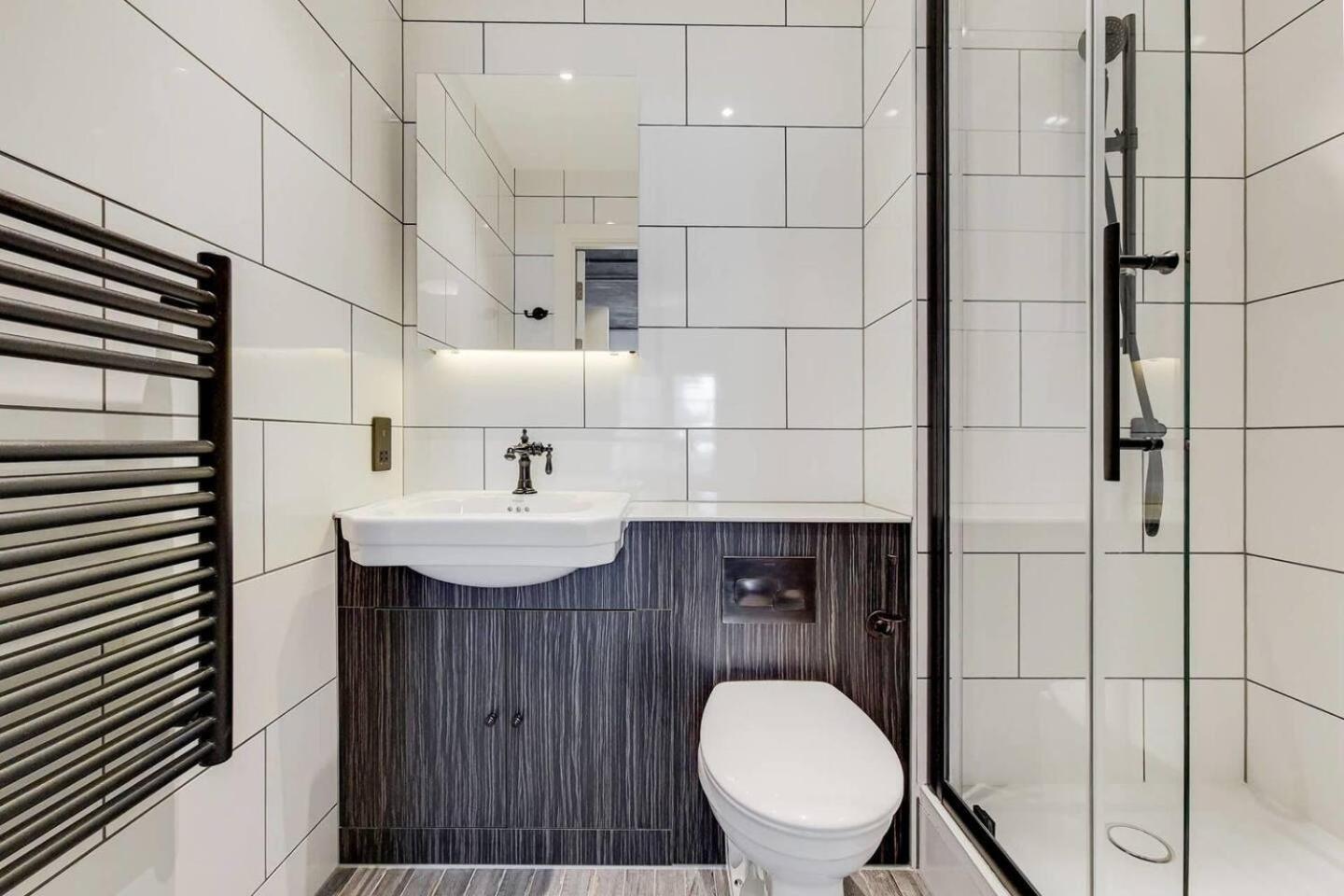 Modern And Chic Apartments At Ferrum Near Wembley Park Лондон Екстериор снимка